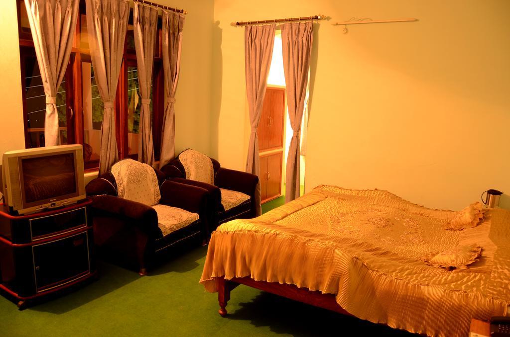 Kalawati Retreat Eco Village Resort Ranikhet Exteriör bild